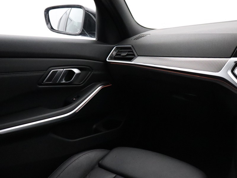 2021 (71) BMW 3 SERIES 318i M Sport 5dr Step Auto 5049708