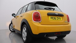 2016 (16) MINI HATCHBACK 1.5 Cooper 5dr 5134864