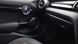 2016 (16) MINI HATCHBACK 1.5 Cooper 5dr 5134845
