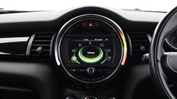2016 (16) MINI HATCHBACK 1.5 Cooper 5dr 5134868