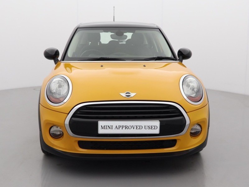 2016 (16) MINI HATCHBACK 1.5 Cooper 5dr 5134815