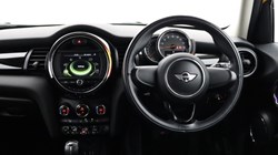 2016 (16) MINI HATCHBACK 1.5 Cooper 5dr 5134865