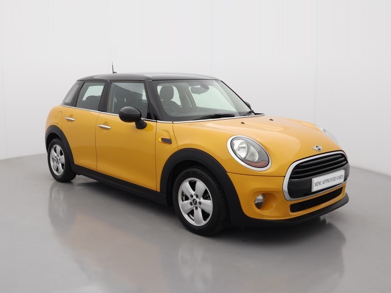 2016 (16) MINI HATCHBACK 1.5 Cooper 5dr
