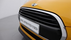 2016 (16) MINI HATCHBACK 1.5 Cooper 5dr 5134829