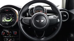 2016 (16) MINI HATCHBACK 1.5 Cooper 5dr 5134866