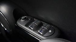 2016 (16) MINI HATCHBACK 1.5 Cooper 5dr 5134858