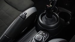 2024 (73) MINI HATCHBACK 1.5 Cooper Sport Premium 3dr Auto 5048233