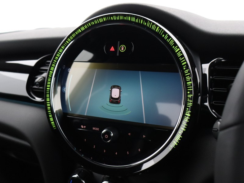 2024 (73) MINI HATCHBACK 1.5 Cooper Sport Premium 3dr Auto 5048224