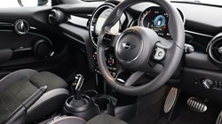 2024 (73) MINI HATCHBACK 1.5 Cooper Sport Premium 3dr Auto 5048195