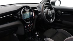 2024 (73) MINI HATCHBACK 1.5 Cooper Sport Premium 3dr Auto 5048209