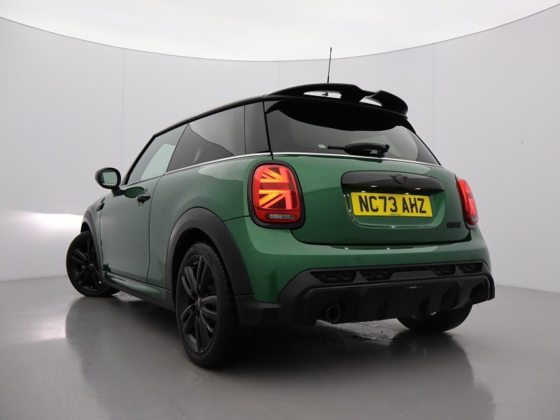 2024 (73) MINI HATCHBACK 1.5 Cooper Sport Premium 3dr Auto 5048206
