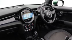 2024 (24) MINI CONVERTIBLE 1.5 Cooper Classic Premium 2dr Auto 5157994