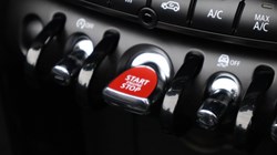 2024 (24) MINI CONVERTIBLE 1.5 Cooper Classic Premium 2dr Auto 5158027