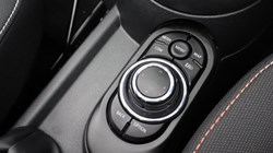 2024 (24) MINI CONVERTIBLE 1.5 Cooper Classic Premium 2dr Auto 5158011