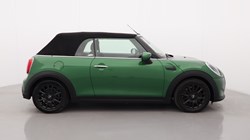 2024 (24) MINI CONVERTIBLE 1.5 Cooper Classic Premium 2dr Auto 5157977