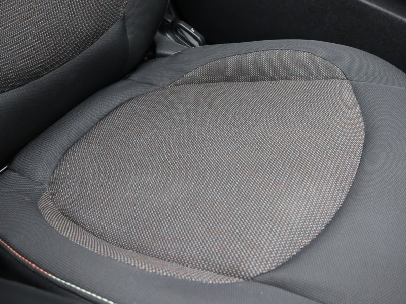 2024 (24) MINI CONVERTIBLE 1.5 Cooper Classic Premium 2dr Auto 5158015