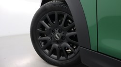 2024 (24) MINI CONVERTIBLE 1.5 Cooper Classic Premium 2dr Auto 5157991