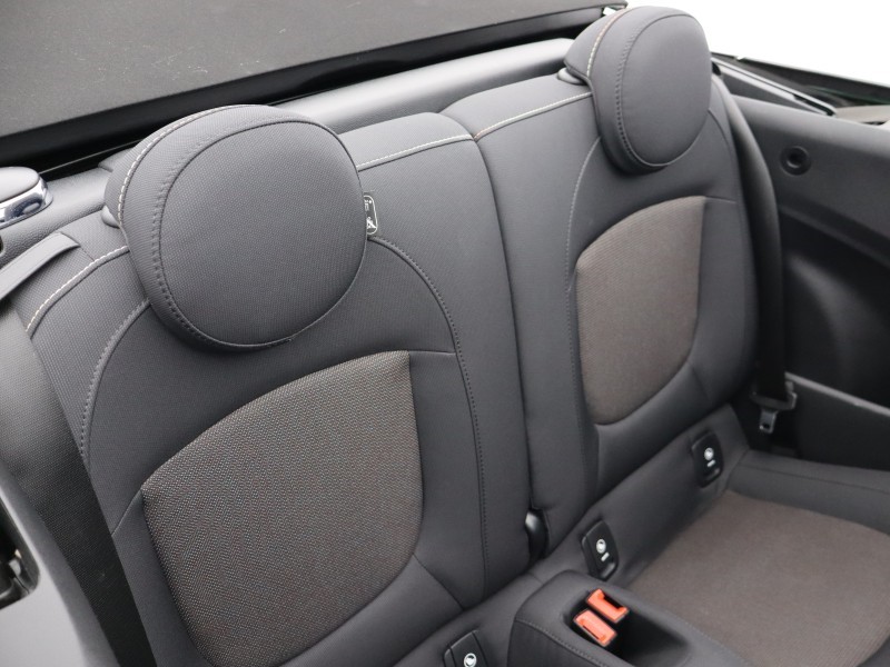 2024 (24) MINI CONVERTIBLE 1.5 Cooper Classic Premium 2dr Auto 5158000