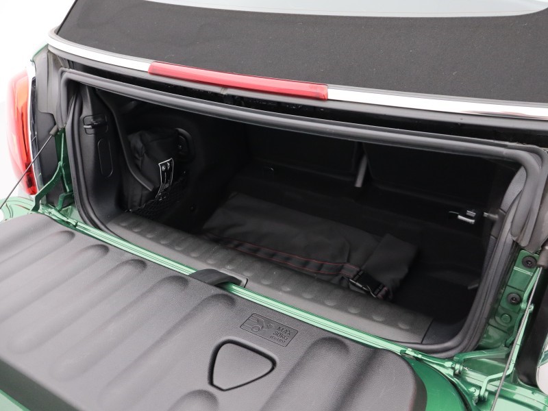 2024 (24) MINI CONVERTIBLE 1.5 Cooper Classic Premium 2dr Auto 5157982