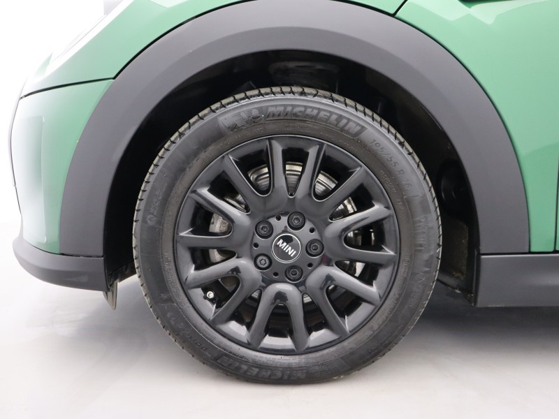 2024 (24) MINI CONVERTIBLE 1.5 Cooper Classic Premium 2dr Auto 5157984