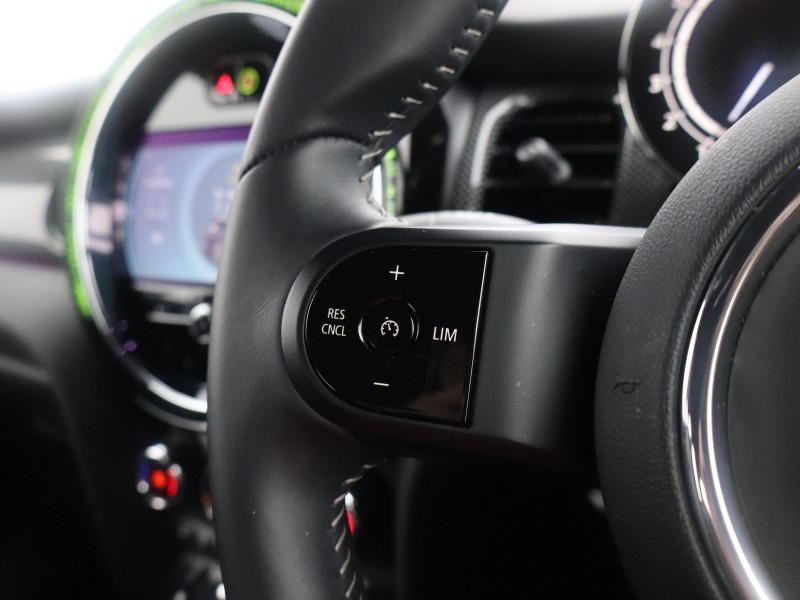 2023 (23) MINI HATCHBACK 1.5 Cooper Exclusive Premium 5dr Auto 5144451