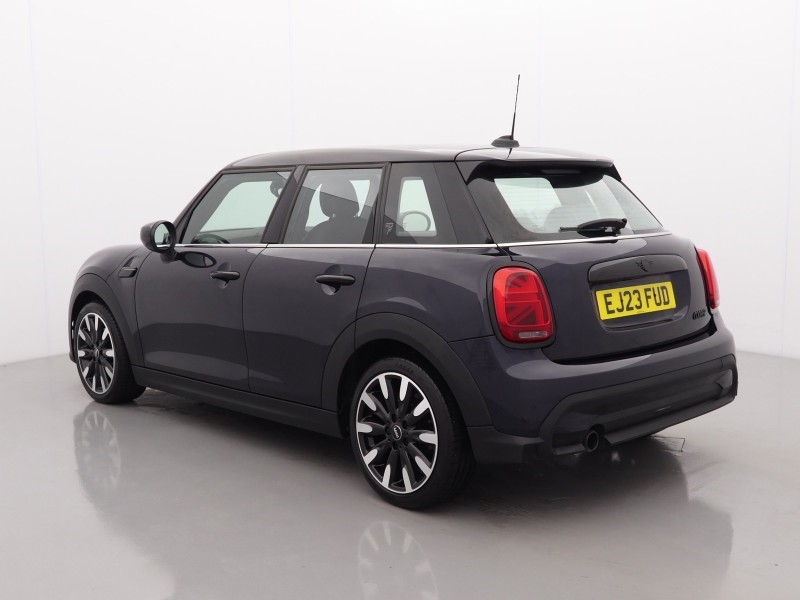 2023 (23) MINI HATCHBACK 1.5 Cooper Exclusive Premium 5dr Auto