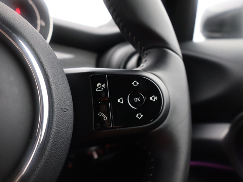 2023 (23) MINI HATCHBACK 1.5 Cooper Exclusive Premium 5dr Auto 5144452