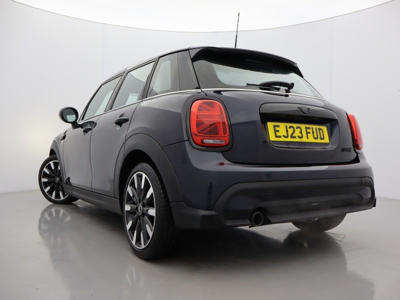 2023 (23) MINI HATCHBACK 1.5 Cooper Exclusive Premium 5dr Auto 5144461