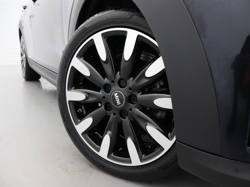 2023 (23) MINI HATCHBACK 1.5 Cooper Exclusive Premium 5dr Auto 5144459