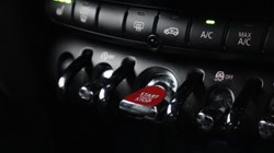 2022 (72) MINI HATCHBACK 1.5 Cooper Exclusive 5dr Auto 5138441