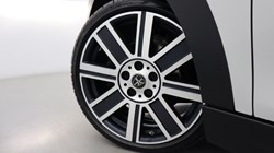 2022 (72) MINI HATCHBACK 1.5 Cooper Exclusive 5dr Auto 5138456