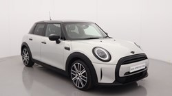 2022 (72) MINI HATCHBACK 1.5 Cooper Exclusive 5dr Auto 5138394