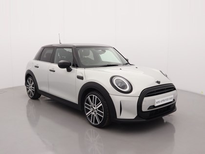 2022 (72) MINI HATCHBACK 1.5 Cooper Exclusive 5dr Auto