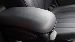 2022 (72) MINI HATCHBACK 1.5 Cooper Exclusive 5dr Auto 5138433