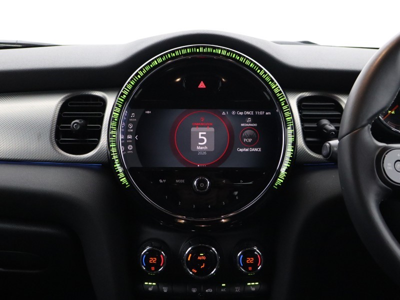 2022 (72) MINI HATCHBACK 1.5 Cooper Exclusive 5dr Auto 5138454