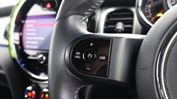 2022 (72) MINI HATCHBACK 1.5 Cooper Exclusive 5dr Auto 5138442