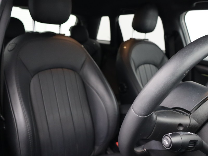 2022 (72) MINI HATCHBACK 1.5 Cooper Exclusive 5dr Auto 5138417