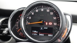 2022 (72) MINI HATCHBACK 1.5 Cooper Exclusive 5dr Auto 5138445