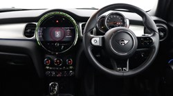 2022 (72) MINI HATCHBACK 1.5 Cooper Exclusive 5dr Auto 5138451