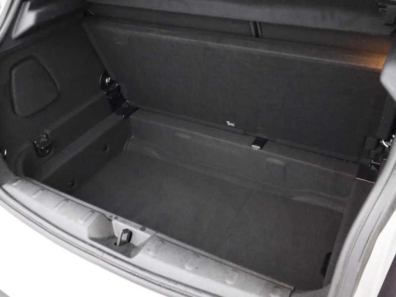 2022 (72) MINI HATCHBACK 1.5 Cooper Exclusive 5dr Auto 5138408