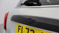 2022 (72) MINI HATCHBACK 1.5 Cooper Exclusive 5dr Auto 5138404
