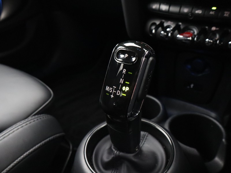 2022 (72) MINI HATCHBACK 1.5 Cooper Exclusive 5dr Auto 5138435