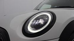 2022 (72) MINI HATCHBACK 1.5 Cooper Exclusive 5dr Auto 5138410