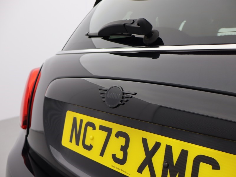 2024 (73) MINI HATCHBACK 2.0 John Cooper Works Premium 3dr Auto 5139882