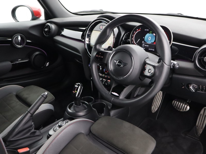 2024 (73) MINI HATCHBACK 2.0 John Cooper Works Premium 3dr Auto 5139897