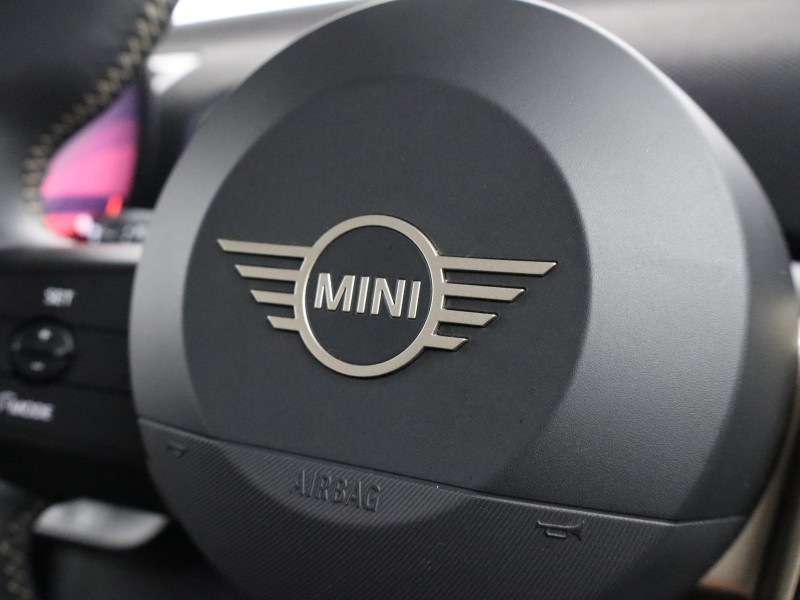 2024 (74) MINI COOPER 1.5 C Classic 5dr Auto 5091343