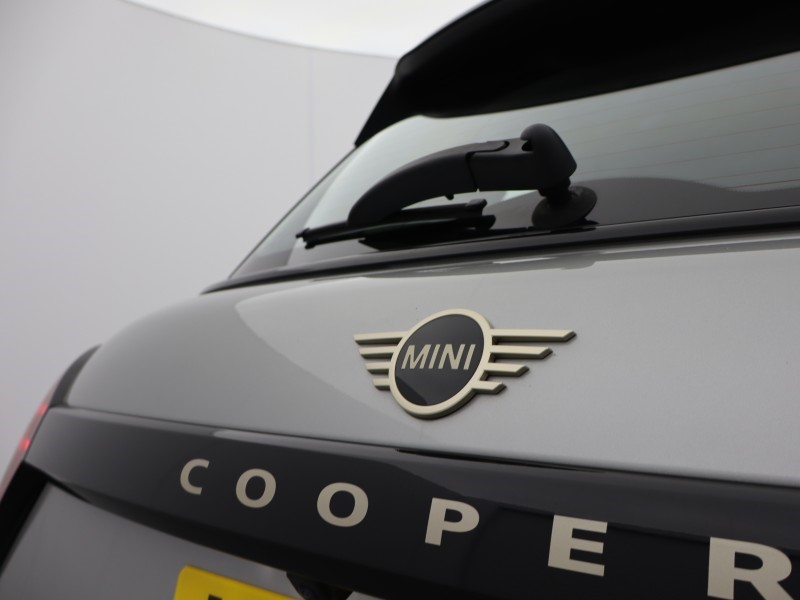 2024 (74) MINI COOPER 1.5 C Classic 5dr Auto 5091294