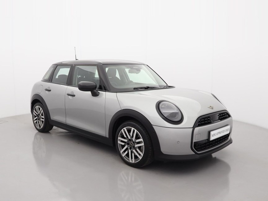 2024 (74) MINI COOPER 1.5 C Classic 5dr Auto
