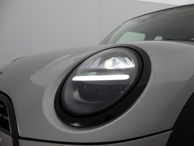 2024 (74) MINI COOPER 1.5 C Classic 5dr Auto 5091299