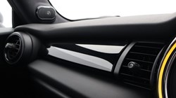 2019 (19) MINI HATCHBACK 2.0 Cooper S Sport II 3dr Auto 5112526